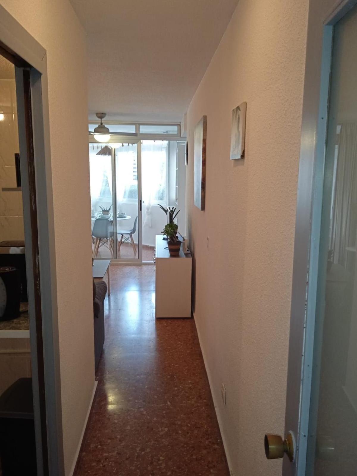 Edificio Gijon Newly Renovated Two-Bedroom Apartment เบนิดอร์ม ภายนอก รูปภาพ